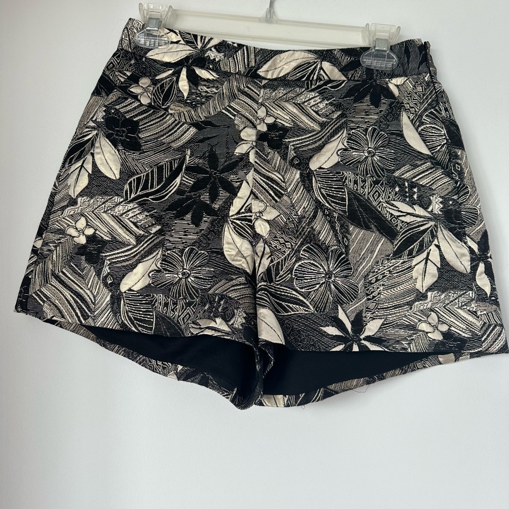 Leith black and gold shorts